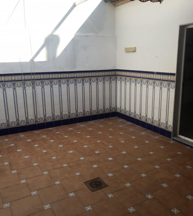 PATIO.jpg