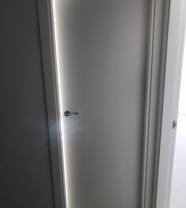 PUERTA.JPG